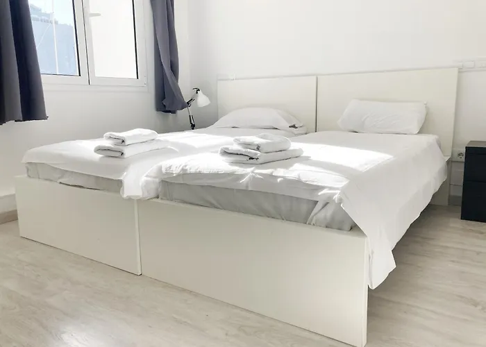 Apartmán Intimate & Stylish With Balcony *